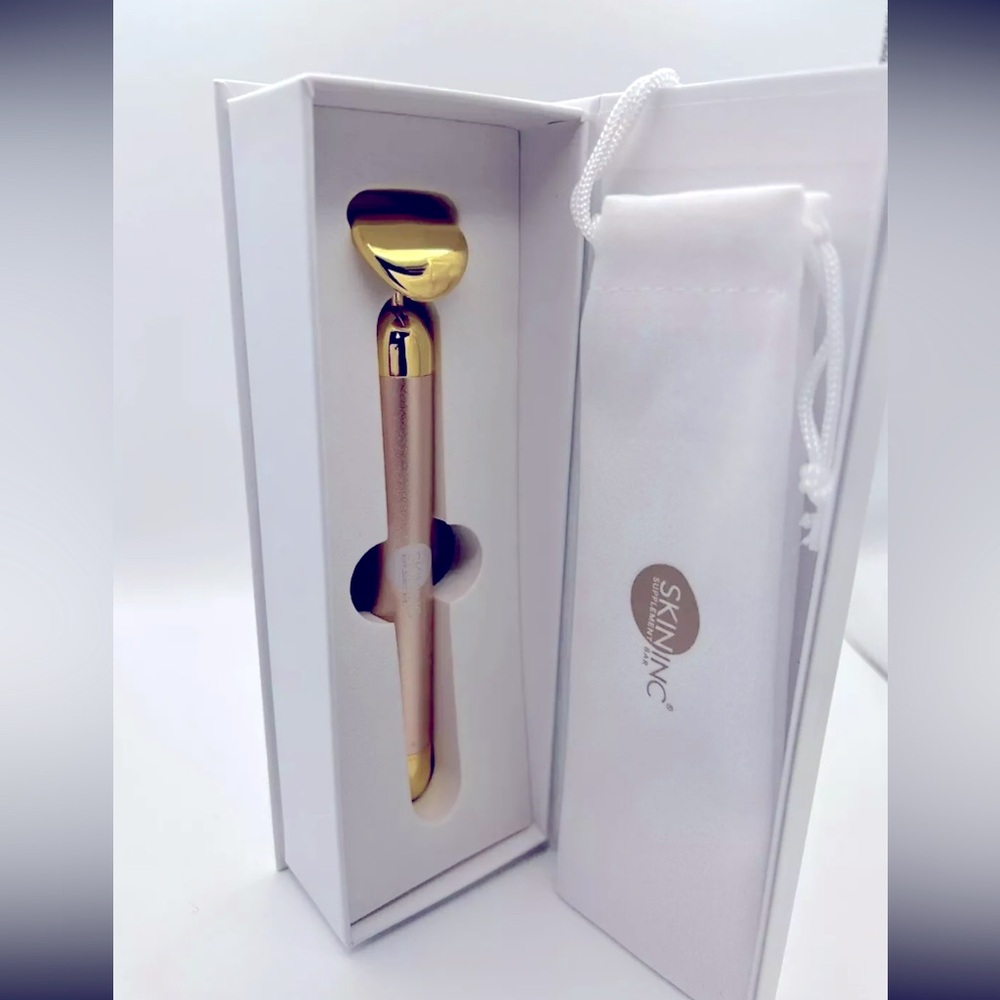 COPY - Skin Inc Sculpt Lift Bar 24K Gold Plated Contouring Facial Massaging Bar…